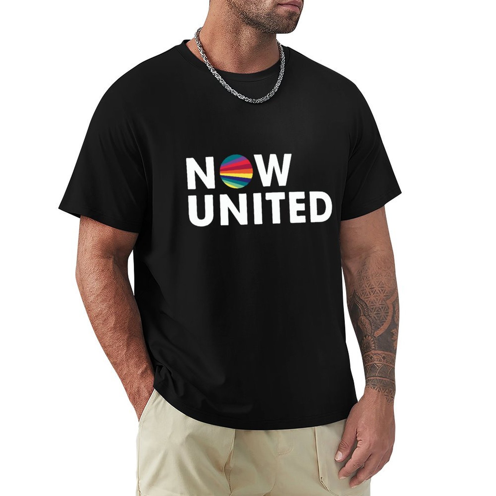 Camiseta NOW UNITED, moda core - Men'S Fashion Now reseña y precio