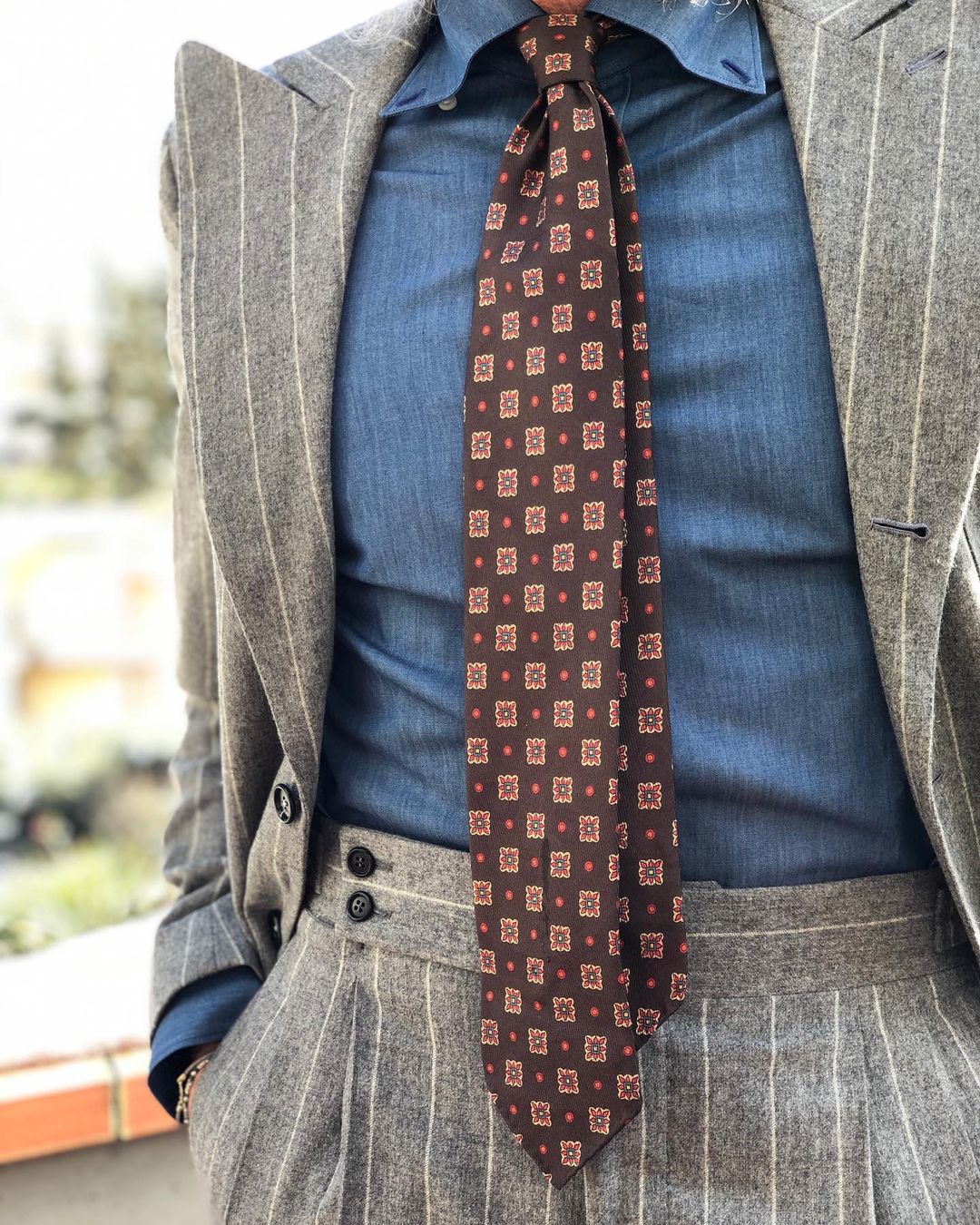 Traje de hombre a rayas, 2 pie - Mens Fashion Trajes reseña y precio